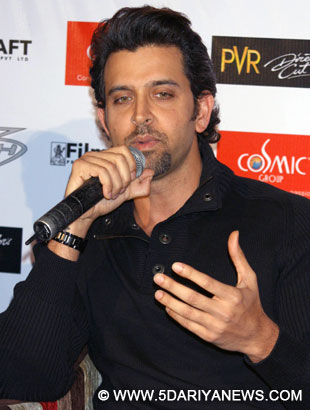 HRX on X: Hrithik Roshan Awarded Brand Visionary Of The Year Male
