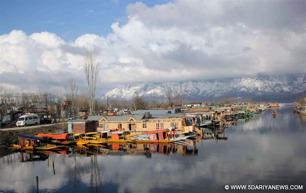 Well Known Dal Lake, Kashmir