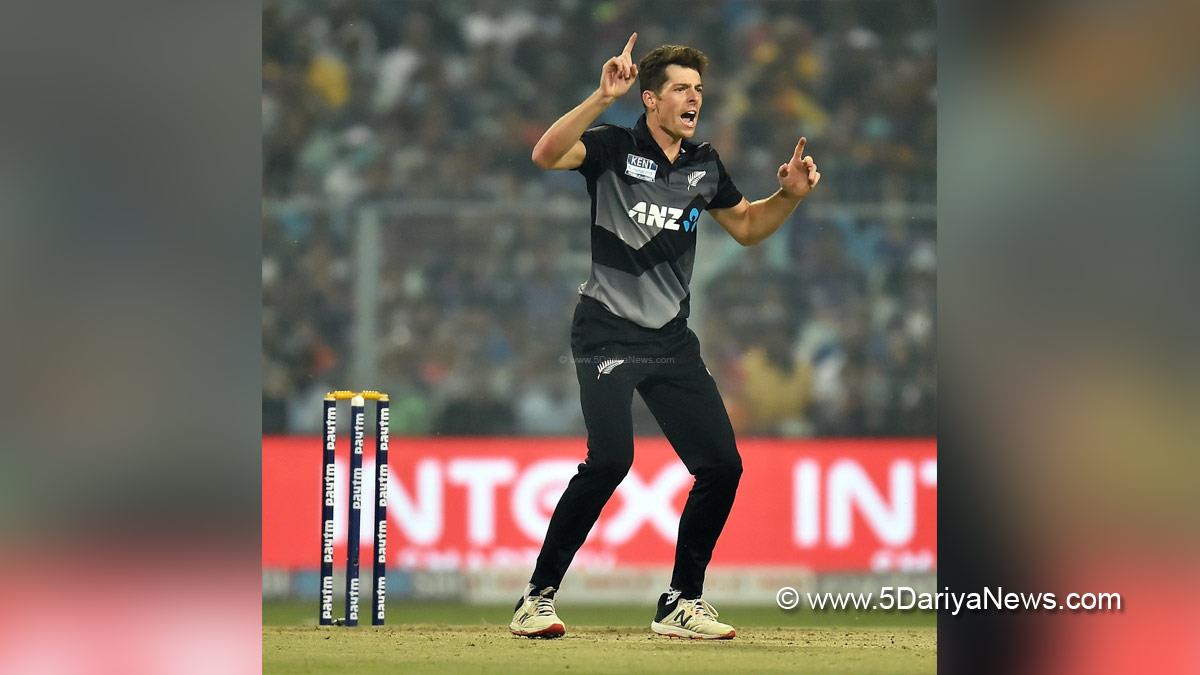 Sports News, Cricket, Cricketer, Player, Bowler, Batsman, Mitchell Santner, New Zealand, India, New Zealand Vs India