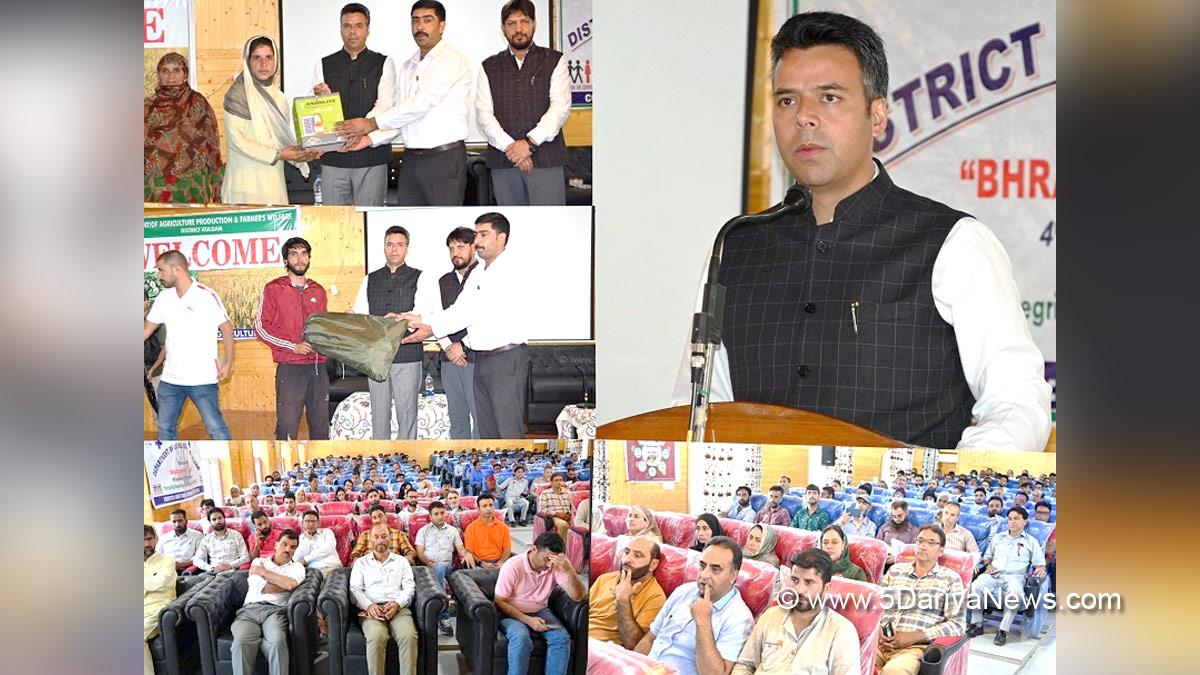 Kulgam, Deputy Commissioner Kulgam, Dr. Bilal Mohi-Ud-Din Bhat, Kashmir, Jammu And Kashmir, Jammu & Kashmir, District Administration Kulgam, Bhrashtachar Mukt J&K celebrations, Bhrashtachar Mukt J&K, Brashtachar Mukt J&K Week