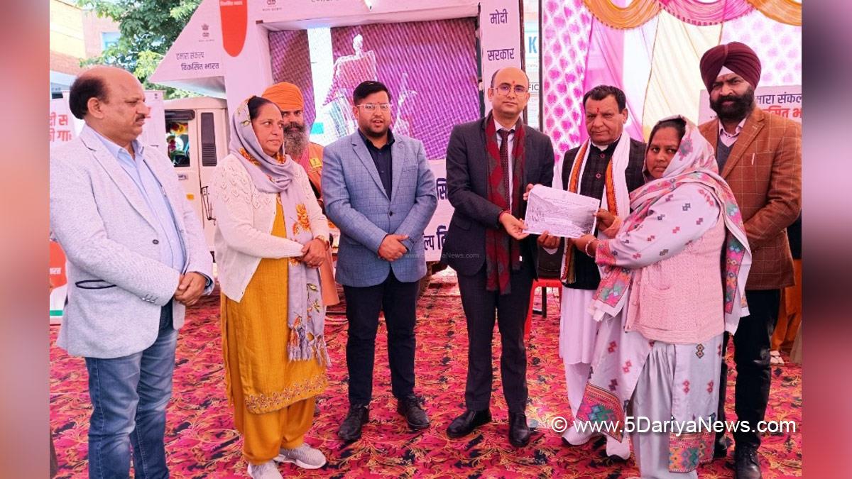 Bhupinder Kumar, Viksit Bharat Sankalp Yatra, VBSY, Information Education and Communication, Kashmir, Jammu And Kashmir, Jammu & Kashmir, Samba, Deputy Commissioner Samba, Abhishek Sharma, Kashmir, Jammu And Kashmir, Jammu & Kashmir, District Administration Samba