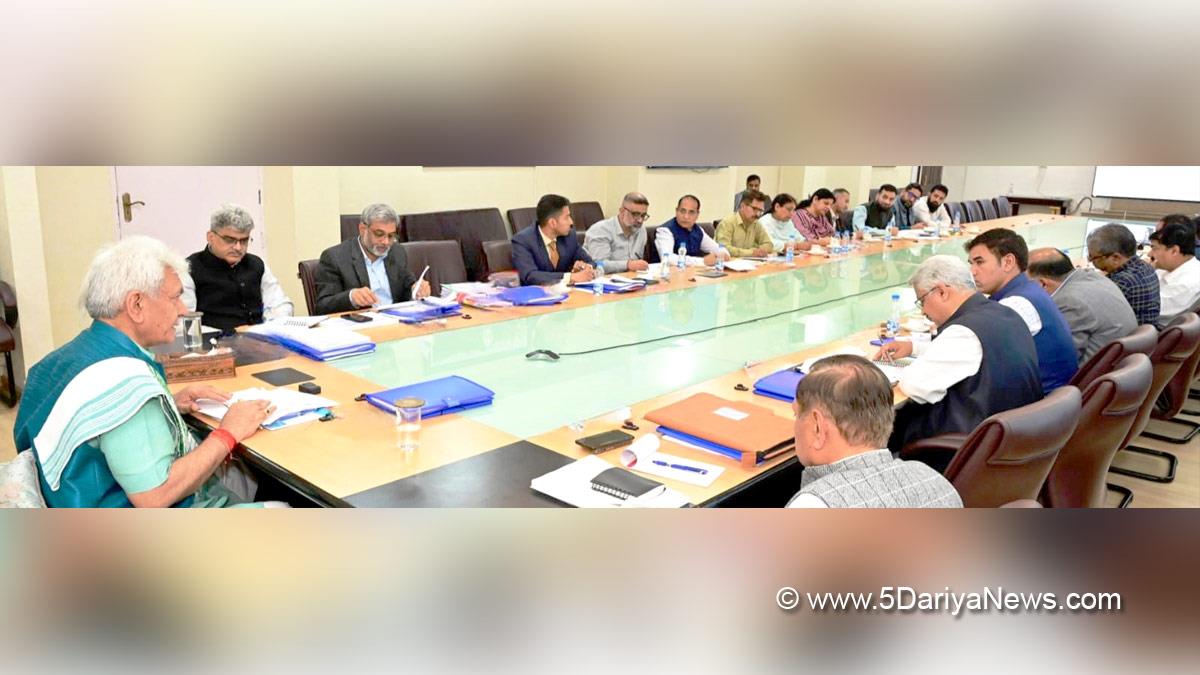 Manoj Sinha, Lieutenant Governor J&K, Raj Bhavan, Jammu, Srinagar, Kashmir, Jammu And Kashmir, Jammu & Kashmir, Rajeev Rai Bhatnagar, Atal Dulloo,Shaleen Kabra,Dr Mandeep Kumar Bhandari, Prasanna Ramaswamy G