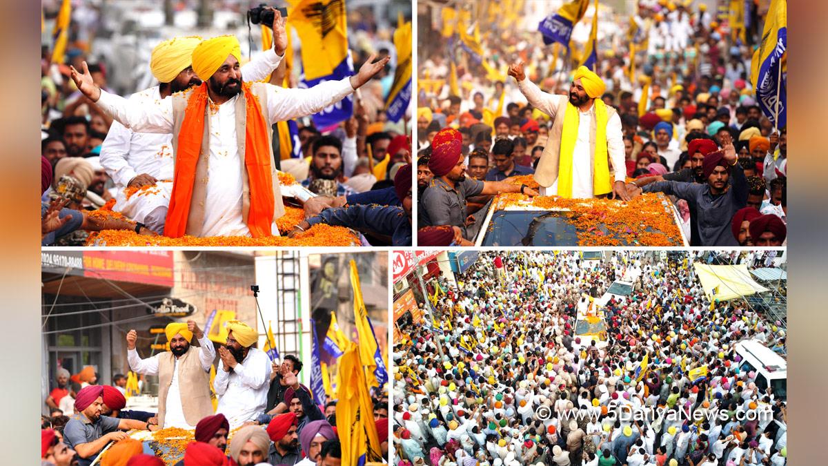 Mann on a mission in Bathinda - addressed the issues of the people, recounted his works of two years, took Badals to task again!