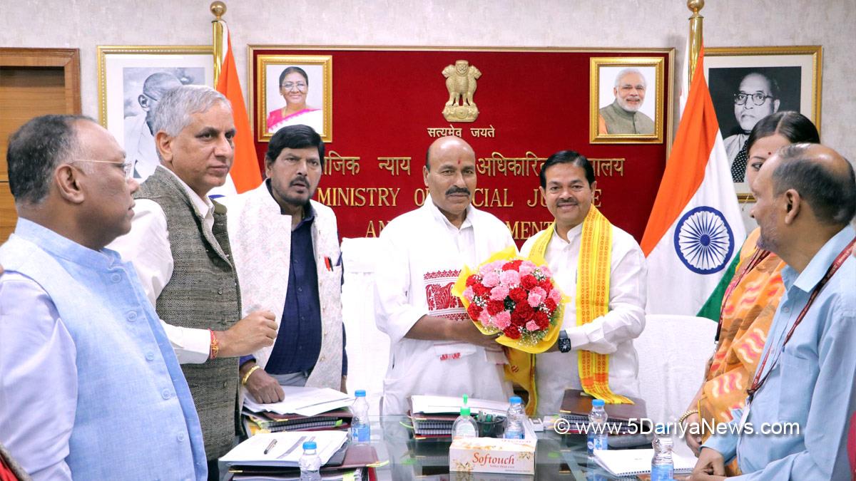 Dr. Virendra Kumar, Dr Virendra Kumar, Dr. Virendra Kumar Khatik, BJP, Bharatiya Janata Party, B.L.Verma, Ramdas Athawale