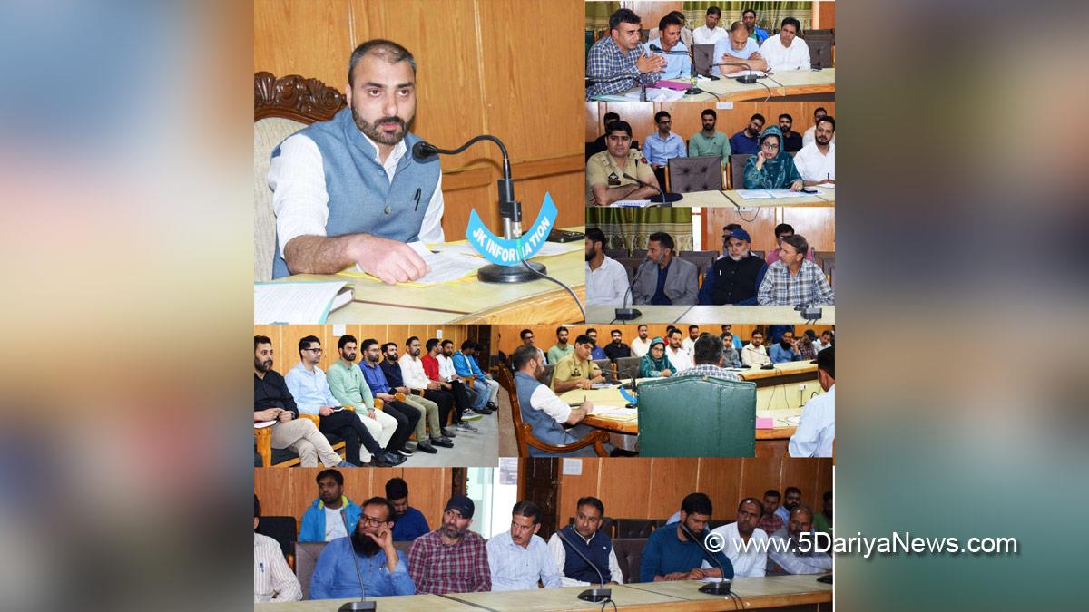 Dr Basharat Qayoom, Dr. Basharat Qayoom, Pulwama, Deputy Commissioner Pulwama, Kashmir, Jammu And Kashmir, Jammu & Kashmir, District Administration Pulwama