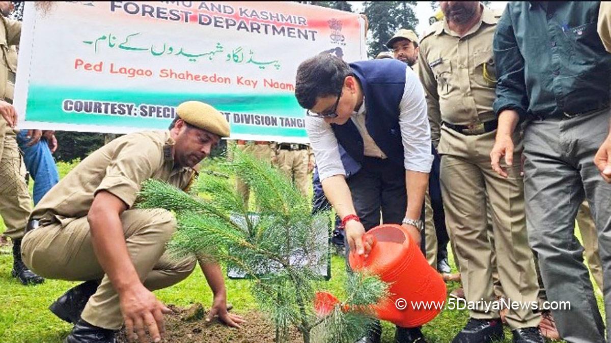 Minga Sherpa,Baramulla, DDC Baramulla, Deputy Commissioner Baramulla, Kashmir, Jammu And Kashmir, Jammu & Kashmir, District Administration Baramulla, Tree Plantation, Forest Plantation, Plantation forestry, Tree Planting, Tree Plantation Drive, Plants Sapling, Tree Plantation Drive 2024