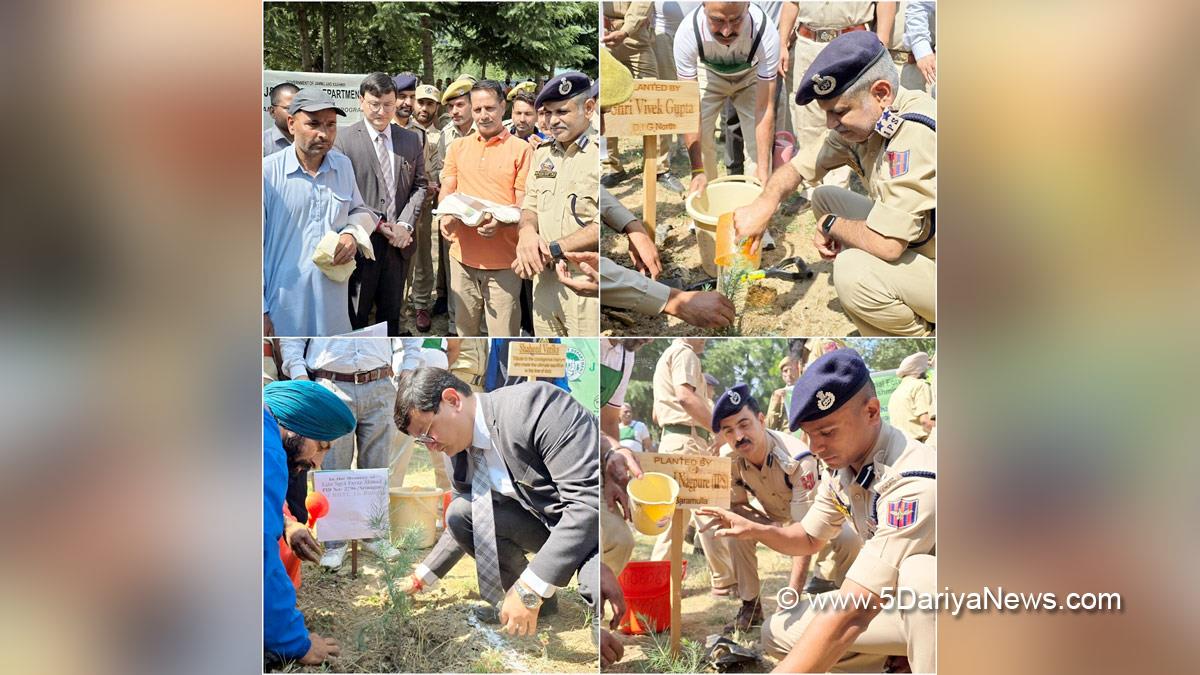 Minga Sherpa,Baramulla, DDC Baramulla, Deputy Commissioner Baramulla, Kashmir, Jammu And Kashmir, Jammu & Kashmir, District Administration Baramulla, Tree Plantation, Forest Plantation, Plantation forestry, Tree Planting, Tree Plantation Drive, Plants Sapling, Tree Plantation Drive 2024