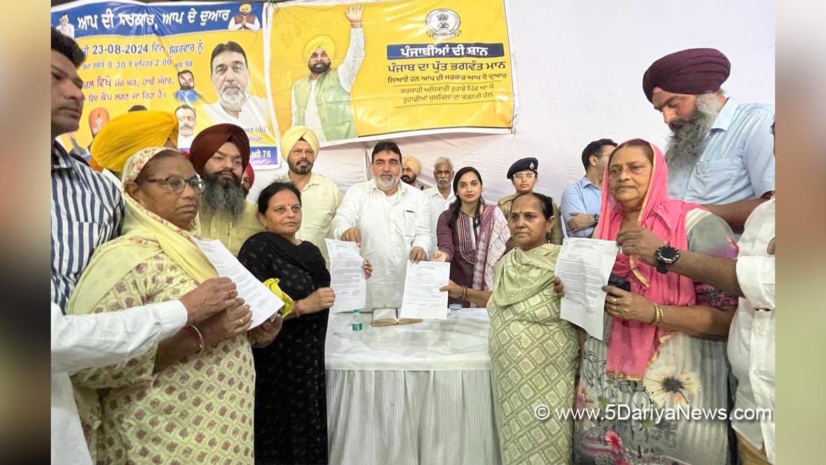 Ashok Prashar Pappi, Ashok Prashar, AAP, Aam Aadmi Party, Aam Aadmi Party Punjab, AAP Punjab, Sakshi Sawhney, DC Ludhiana, Ludhiana, Deputy Commissioner Ludhiana, Bhagwant Mann Sarkar Tuhade Dwar