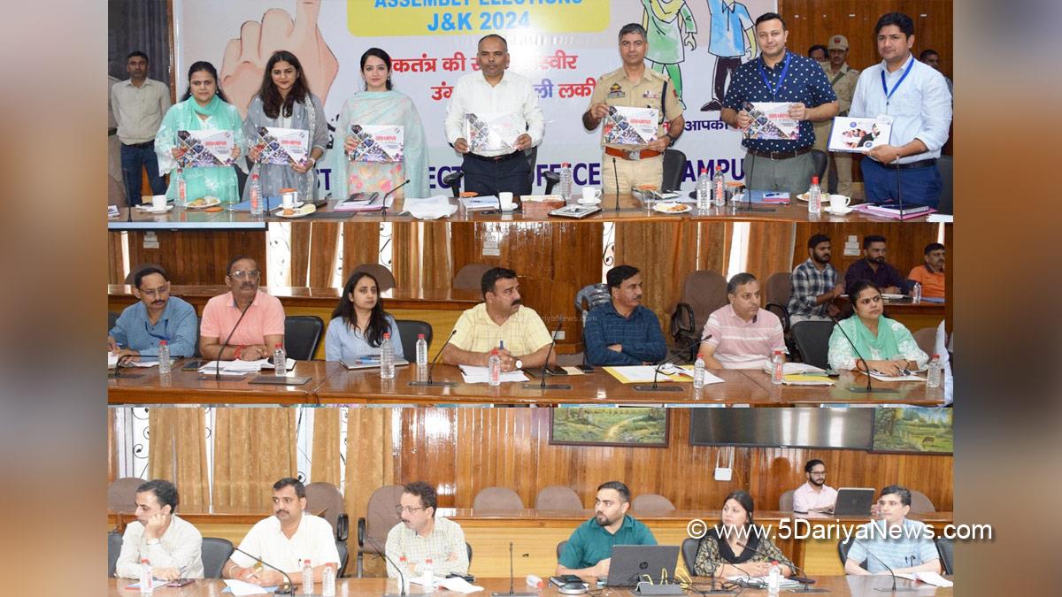 Pandurang Kondbarao Pole, Saloni Rai, Udhampur, DDC Udhampur, District Development Commissioner Udhampur, Kashmir, Jammu And Kashmir, Jammu & Kashmir, District Administration Udhampur