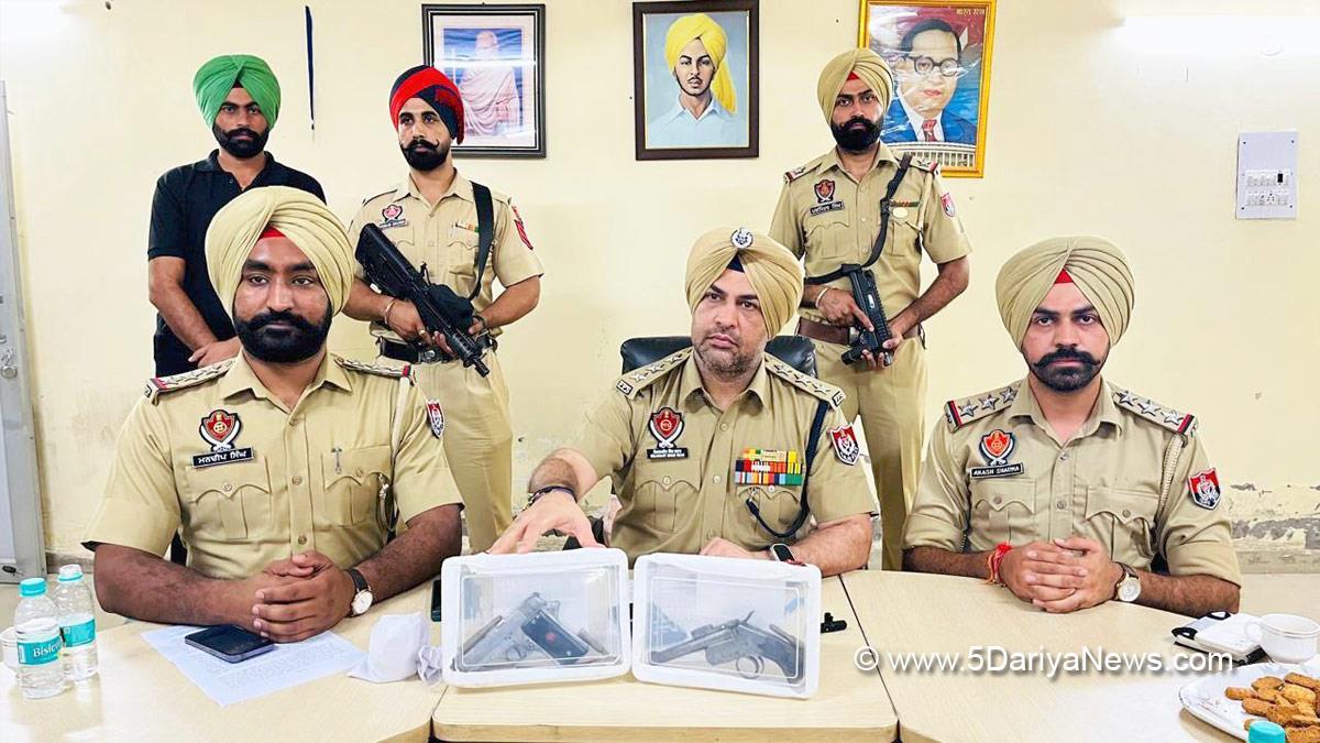 Crime News Punjab, Punjab Police, Police, Crime News, S.A.S. Nagar Police, Mohali Police