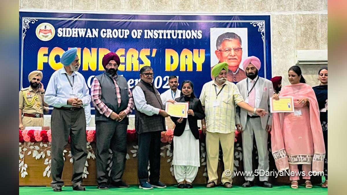 Gulab Chand Kataria, Governor of Punjab, Punjab Governor, Punjab Raj Bhavan, Jitendra Jorwal, DC Ludhiana, Ludhiana, Deputy Commissioner Ludhiana