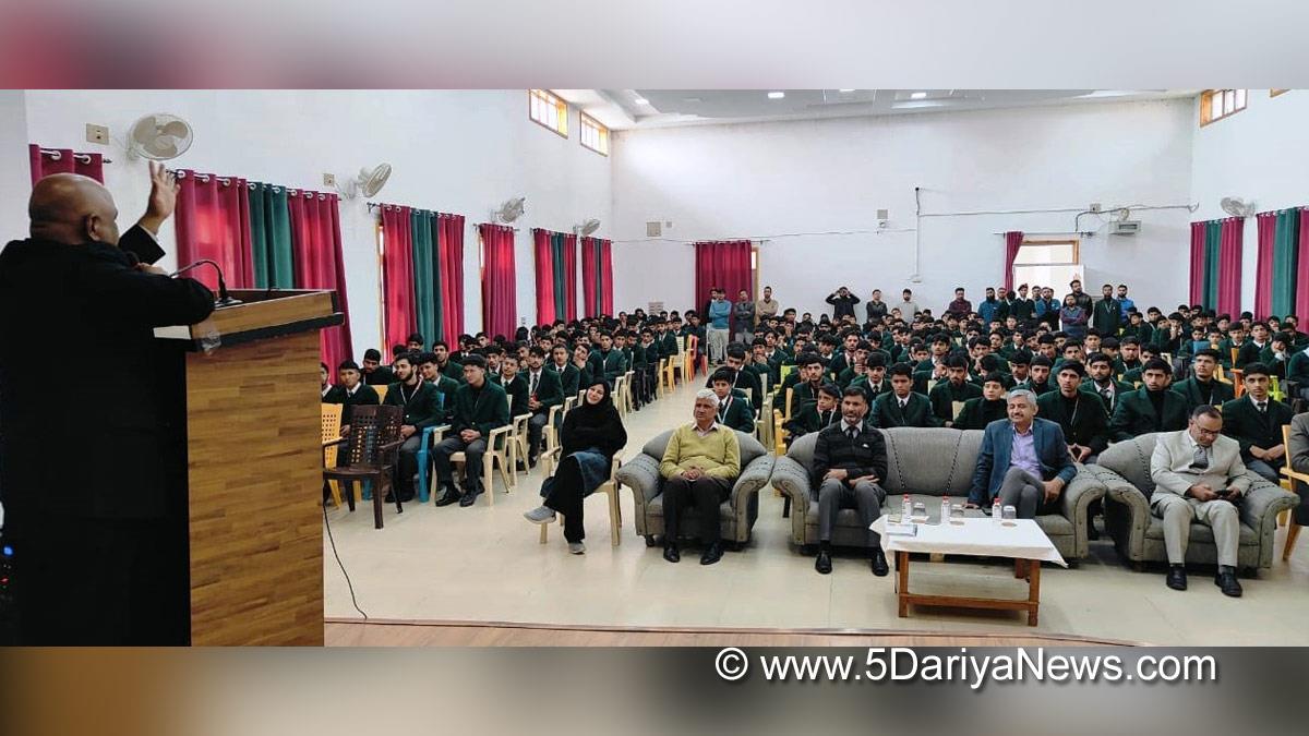 Suresh Kumar Gupta, Principal Secretary, School Education, Kashmir, Jammu And Kashmir, Jammu & Kashmir