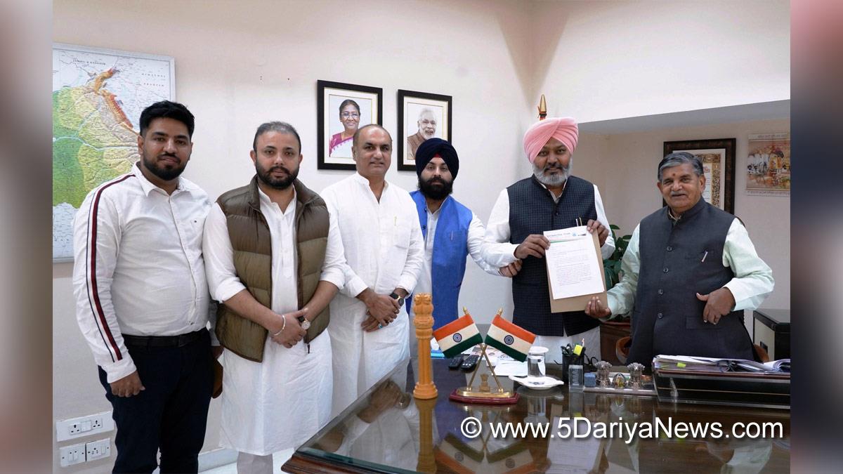 Harpal Singh Cheema, Advocate Harpal Singh Cheema, AAP, Aam Aadmi Party, Aam Aadmi Party Punjab, AAP Punjab, Government of Punjab, Punjab Government, Gulab Chand Kataria, Governor of Punjab, Punjab Governor, Punjab Raj Bhavan, Harjot Singh Bains, Deepak Bali, Parminder Singh Goldy