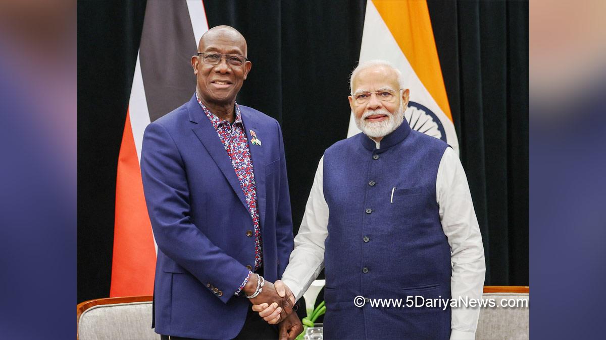 Narendra Modi, Modi, BJP, Bharatiya Janata Party, Prime Minister of India, Prime Minister, Narendra Damodardas Modi, Prime Minister of Grenada, Dickon Mitchell, Prime Minister of Trinidad and Tobago, Keith Rowley