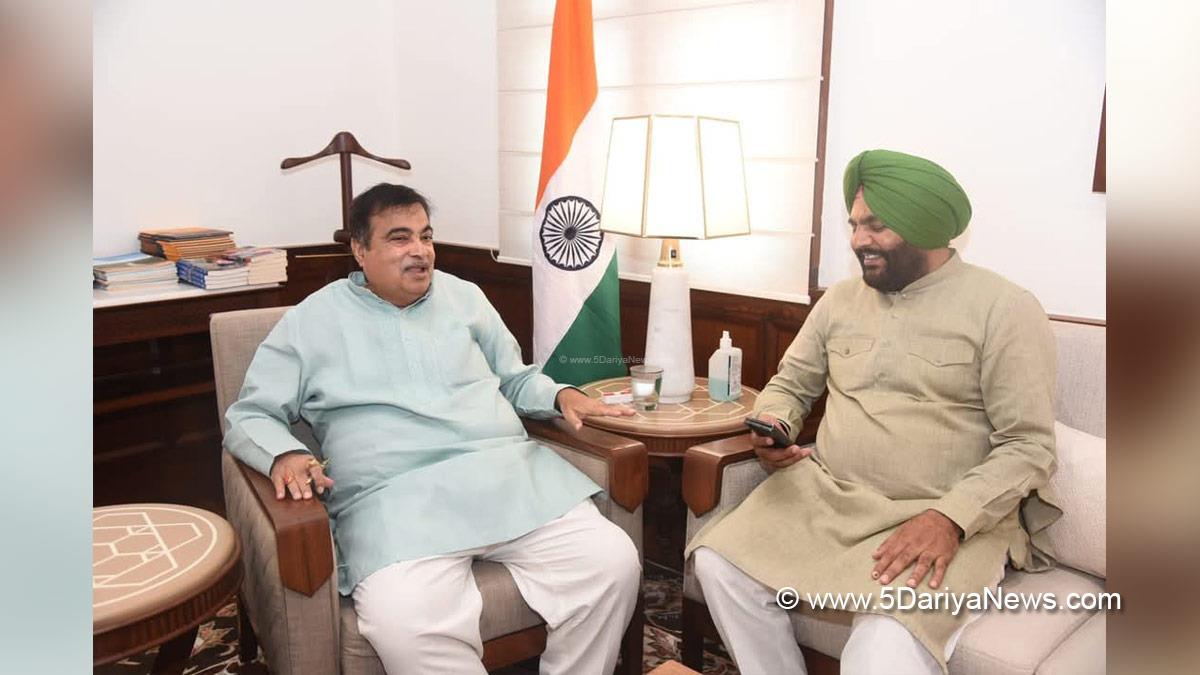 Gurjeet Singh Aujla, Gurjit Singh Aujla, Punjab, Congress, Amritsar, Punjab Congress, Nitin Gadkari, Nitin Jairam Gadkari, BJP, Bharatiya Janata Party, Union Minister of Road Transport & Highways