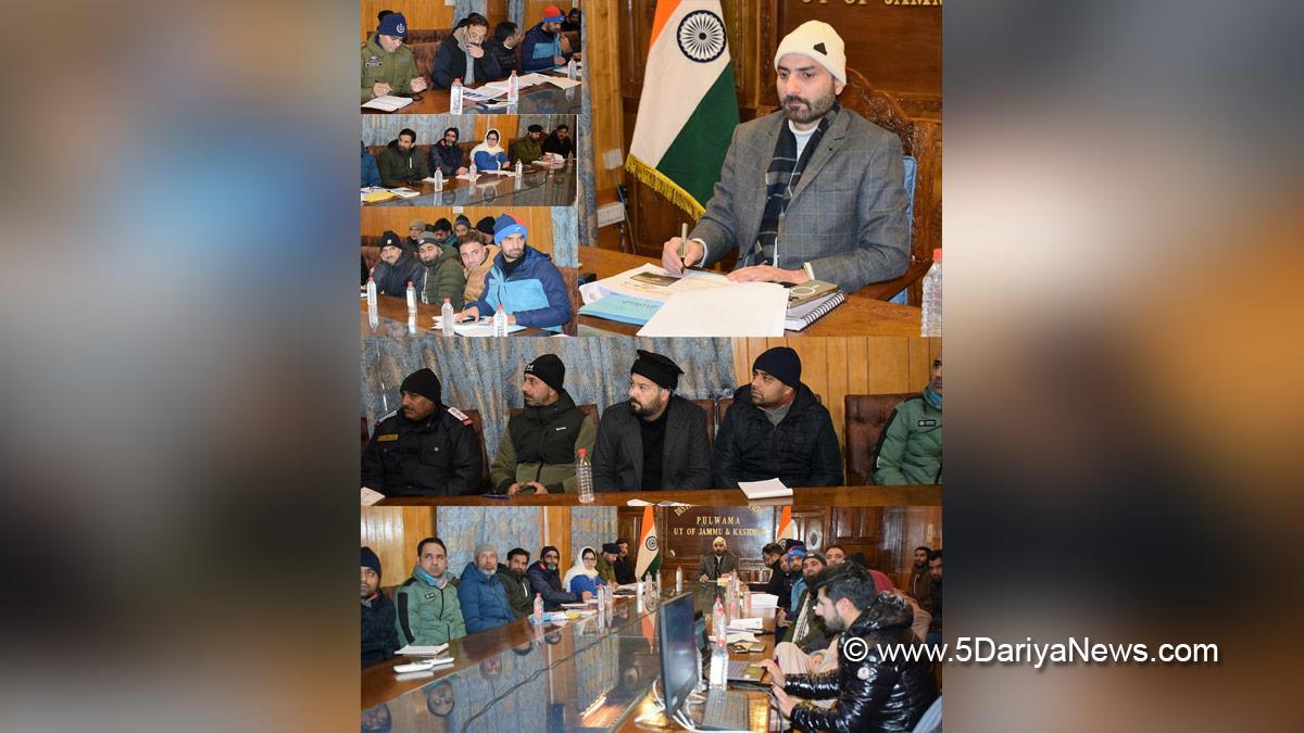 Dr Basharat Qayoom, Dr. Basharat Qayoom, Pulwama, Deputy Commissioner Pulwama, Kashmir, Jammu And Kashmir, Jammu & Kashmir, District Administration Pulwama