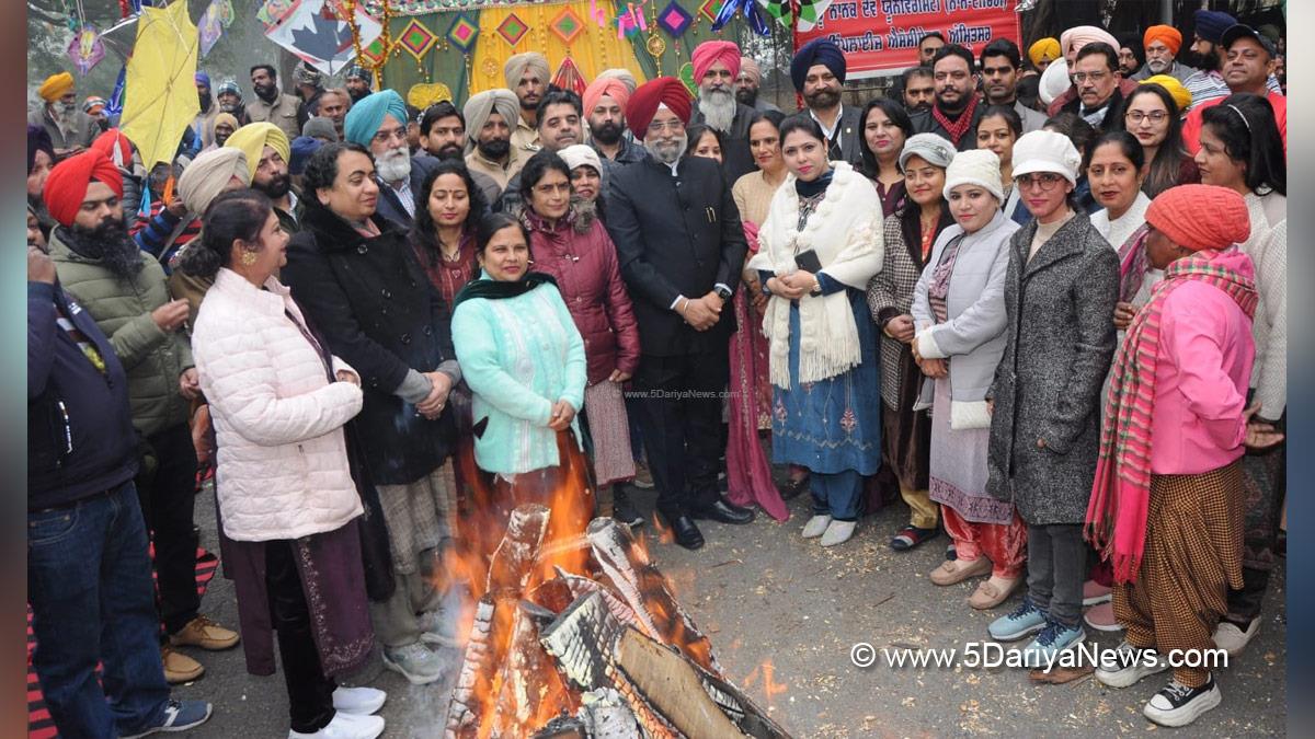 Guru Nanak Dev University Amritsar, Guru Nanak Dev University, Prof. Karamjeet Singh, GNDU, Amritsar, Lohri, Lohri Celebration