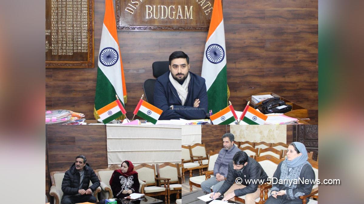 Akshay Labroo, Budgam, Deputy Commissioner Budgam, DC Budgam, Kashmir, Jammu And Kashmir, Jammu & Kashmir, District Administration Budgam