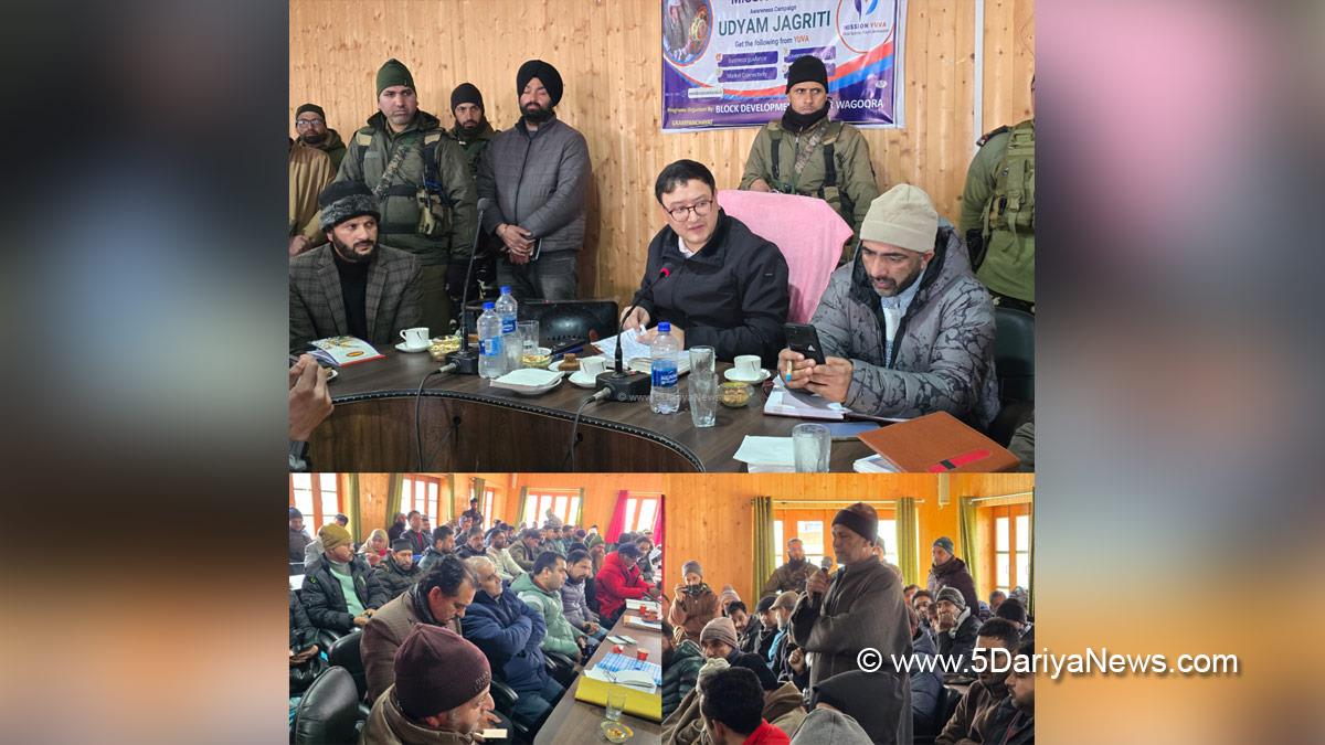 Minga Sherpa, Baramulla, DDC Baramulla, Deputy Commissioner Baramulla, Kashmir, Jammu And Kashmir, Jammu & Kashmir, District Administration Baramulla, Block Diwas, Jan Abhiyan Camp, Jan Abhiyan, Jan Sunvayi, Jan Abhiyan, Jan Adhikar, Awami Muhim, Jan Abhiyan Program, Mega Block Diwas, Weekly Block Diwas