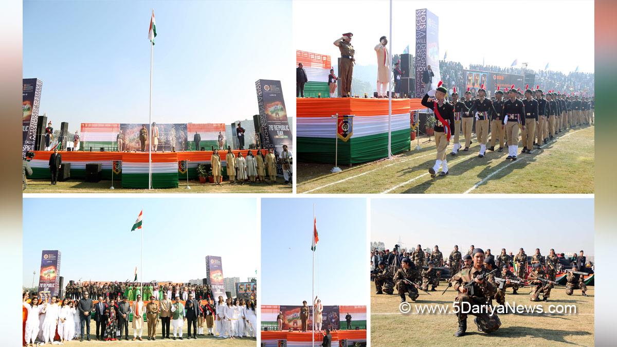  Lovely Professional University, Jalandhar, Phagwara, LPU, LPU Campus, Ashok Mittal, Rashmi Mittal, 76th Republic Day,Republic Day of India, Republic Day 2025, Republic Day Parade 2025, National flag