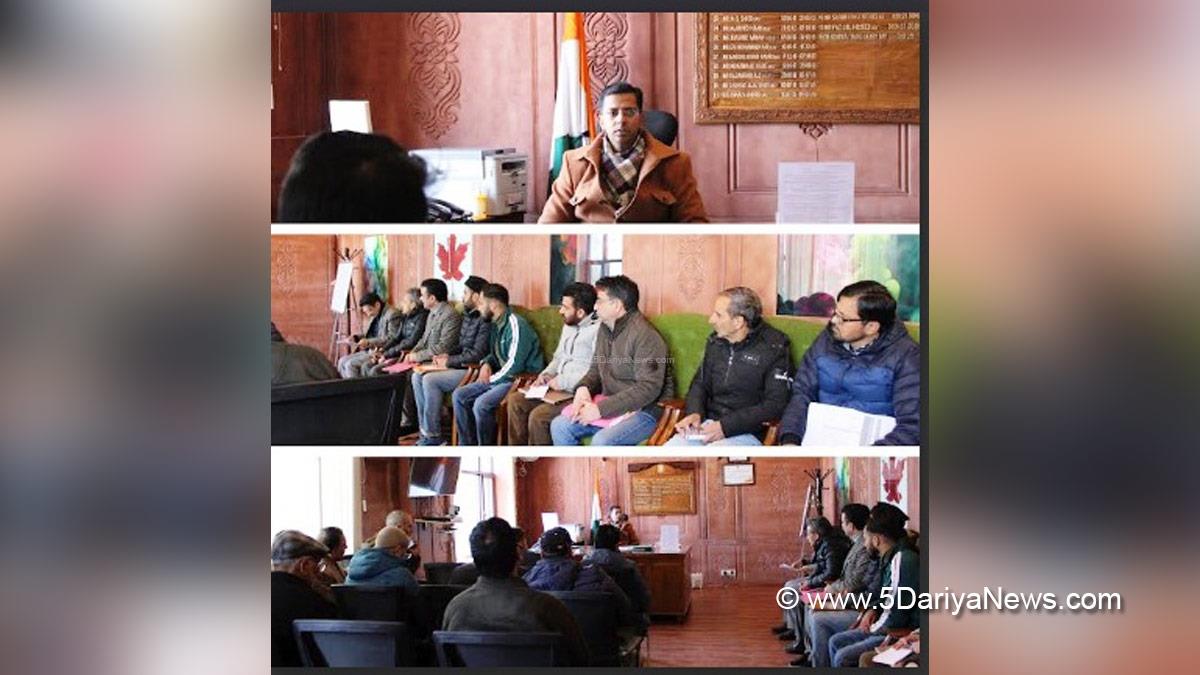 Shishir Gupta, Shopian, DDC Shopian, District Development Commissioner Shopian, Kashmir, Jammu And Kashmir, Jammu & Kashmir, District Administration Shopian