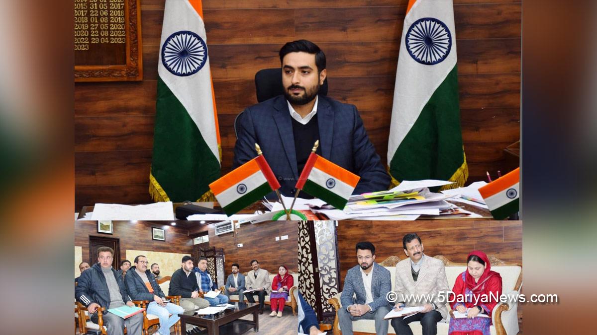 Akshay Labroo, Budgam, Deputy Commissioner Budgam, DC Budgam, Kashmir, Jammu And Kashmir, Jammu & Kashmir, District Administration Budgam