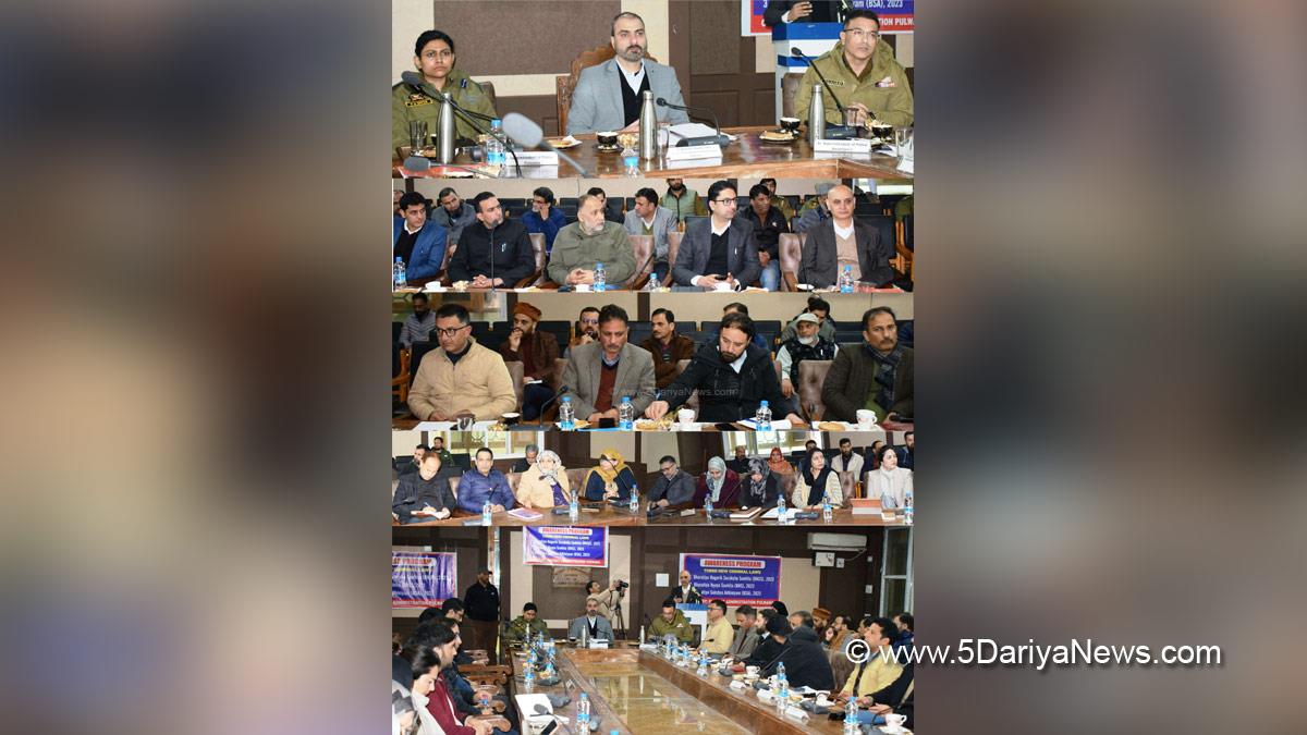 Dr Basharat Qayoom, Dr. Basharat Qayoom, Pulwama, Deputy Commissioner Pulwama, Kashmir, Jammu And Kashmir, Jammu & Kashmir, District Administration Pulwama