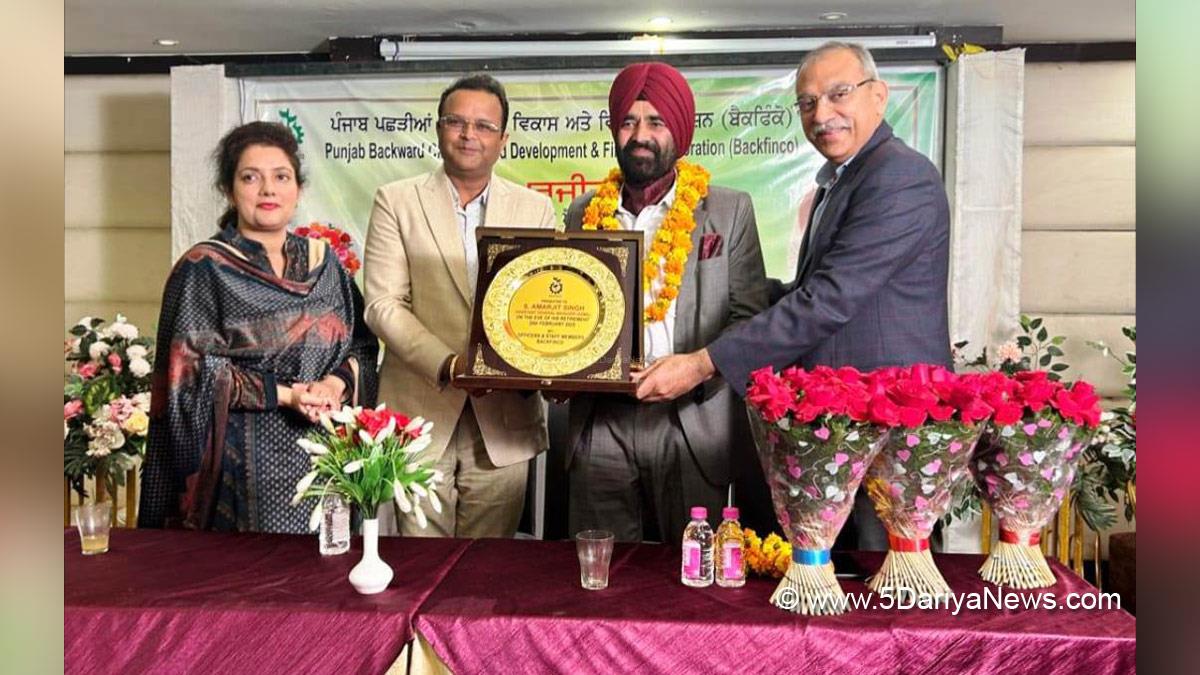 Dr. Sona Thind, DC Fatehgarh Sahib, Deputy Commissioner Fatehgarh Sahib, Sandeep Saini, Amarjeet Singh, Punjab Backward Classes Land Development and Finance Corporation 